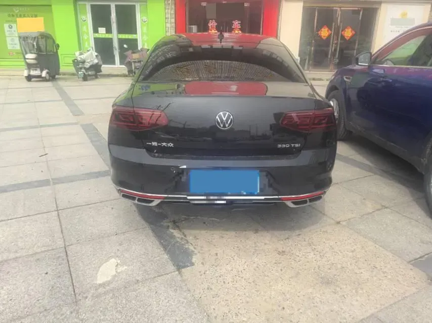 2023 Volkswagen Magotan 2.0T 186HP L4 7DCT,autocango,china used car exporter,china ev exporter,chinese used car exporter,chinese used ev exporter