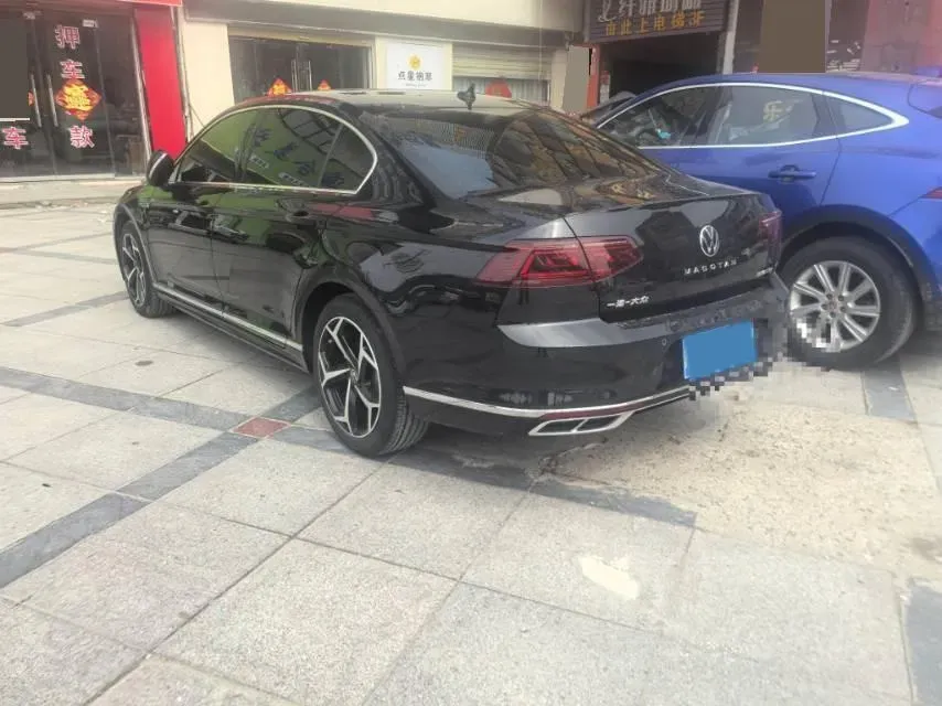 2023 Volkswagen Magotan 2.0T 186HP L4 7DCT,autocango,china used car exporter,china ev exporter,chinese used car exporter,chinese used ev exporter