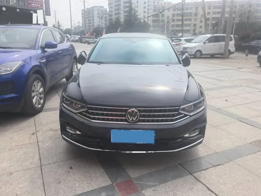 2023 Volkswagen Magotan 2.0T 186HP L4 7DCT,autocango,china used car exporter,china ev exporter,chinese used car exporter,chinese used ev exporter