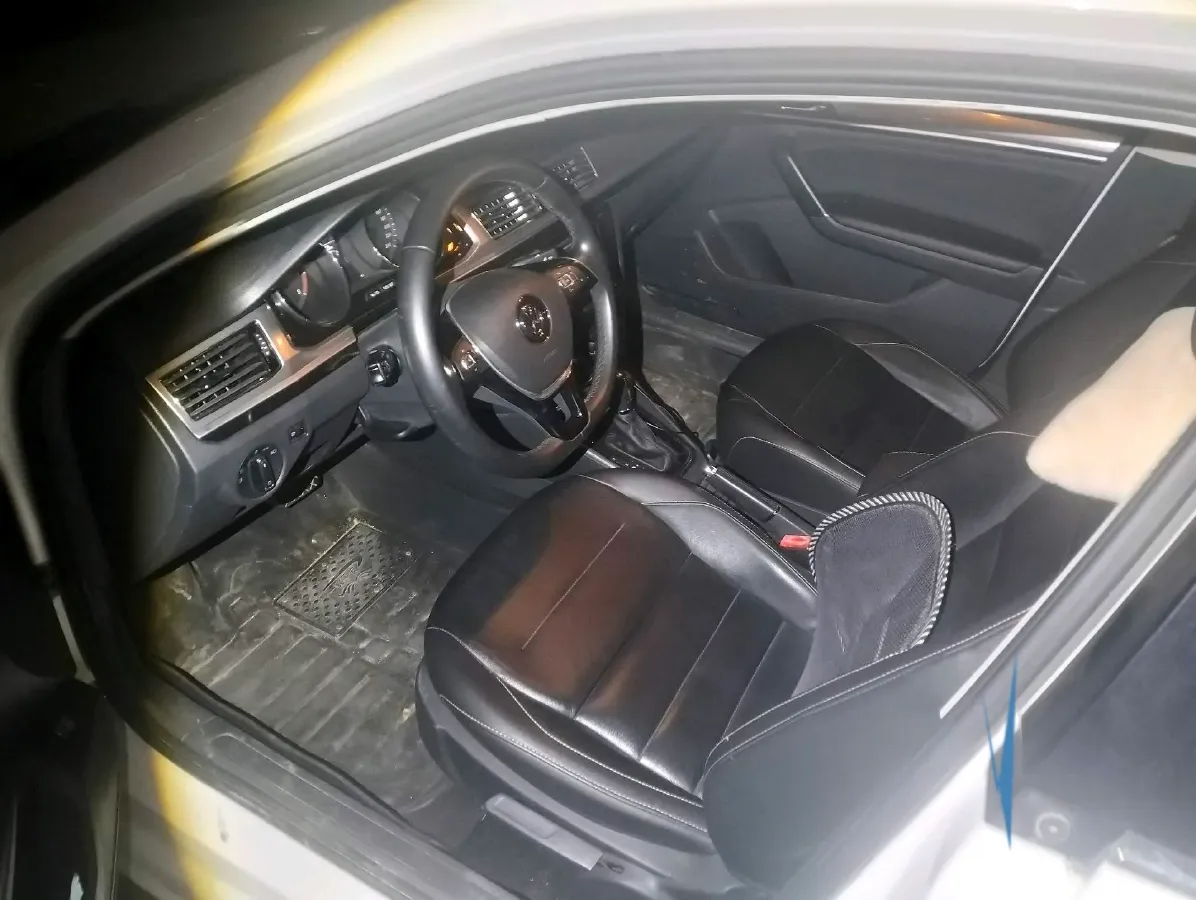 2018 Volkswagen Bora 1.5L 110HP L4 6AT,autocango,china used car exporter,china ev exporter,chinese used car exporter,chinese used ev exporter