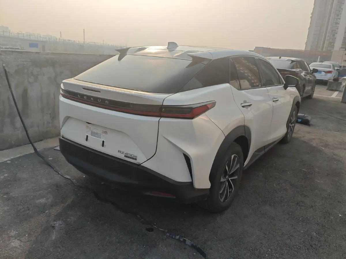 2023 Lexus RZ BEV 66KWH,autocango,china used car exporter,china ev exporter,chinese used car exporter,chinese used ev exporter