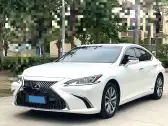 2020 LEXUS ES,autocango,china used car exporter,china ev exporter,chinese used car exporter,chinese used ev exporter