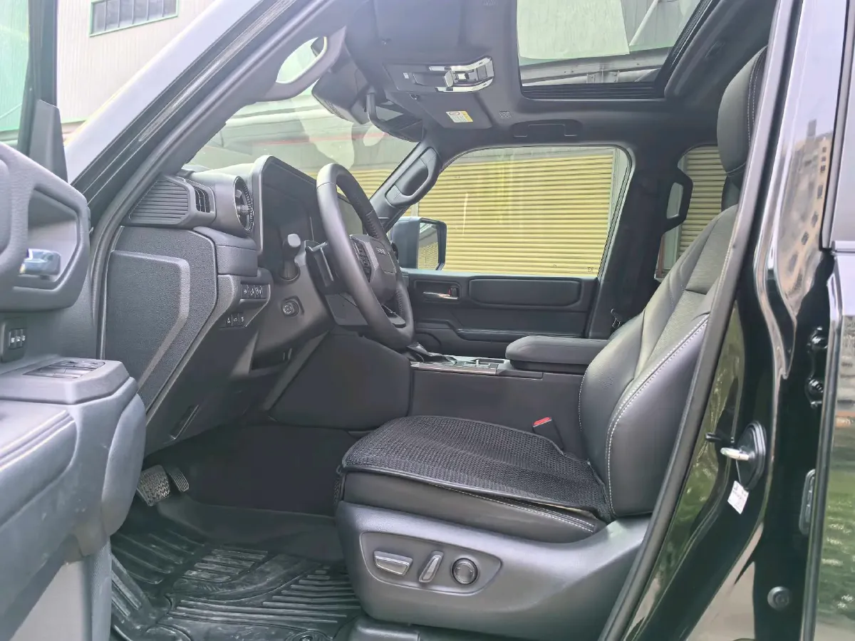 2024 Toyota Land Cruiser Prado 2.4T 282HP L4 8AT Hybrid,autocango,china used car exporter,china ev exporter,chinese used car exporter,chinese used ev exporter