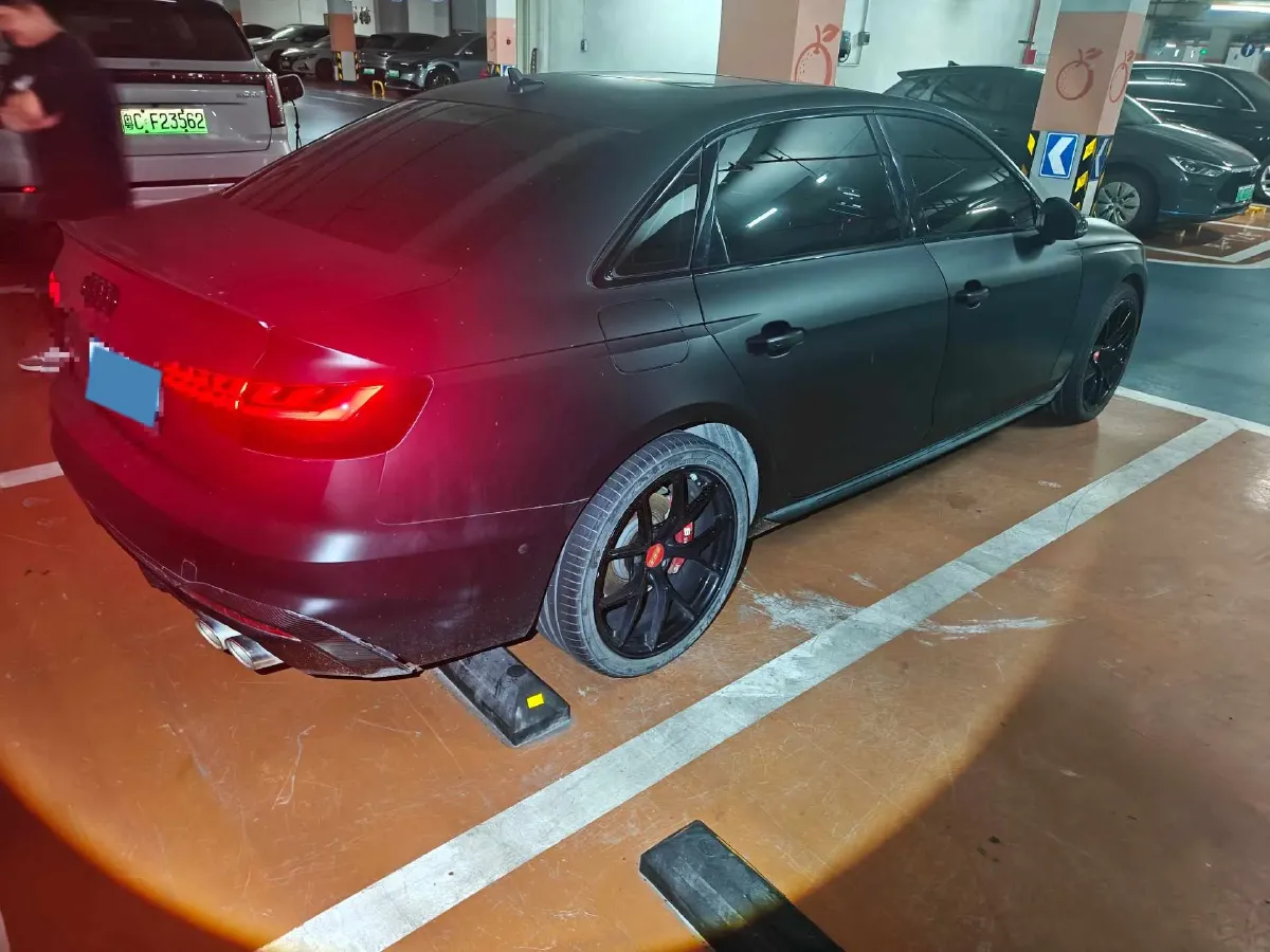 2020 Audi A4L 2.0T 190HP L4 7DCT,autocango,china used car exporter,china ev exporter,chinese used car exporter,chinese used ev exporter