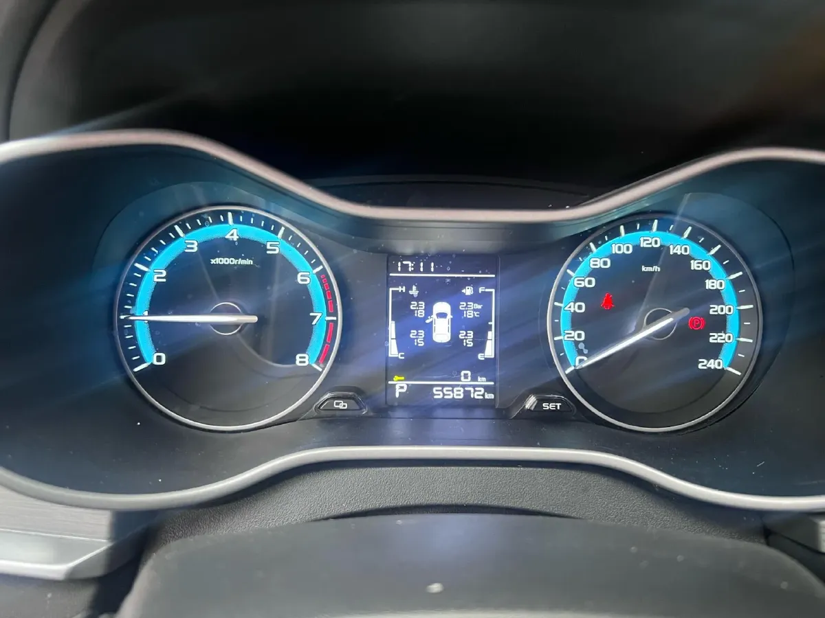 2021 Geely Emgrand 1.5L 109HP L4 CVT,autocango,china used car exporter,china ev exporter,chinese used car exporter,chinese used ev exporter