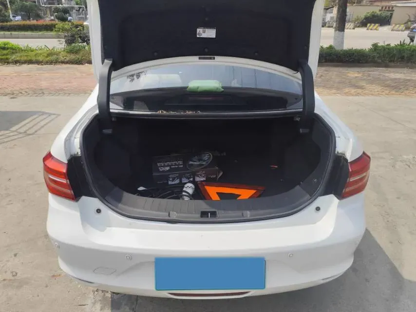 2018 BYD Qin 1.5T 154HP L4 6DCT PHEV 15.2KWH,autocango,china used car exporter,china ev exporter,chinese used car exporter,chinese used ev exporter