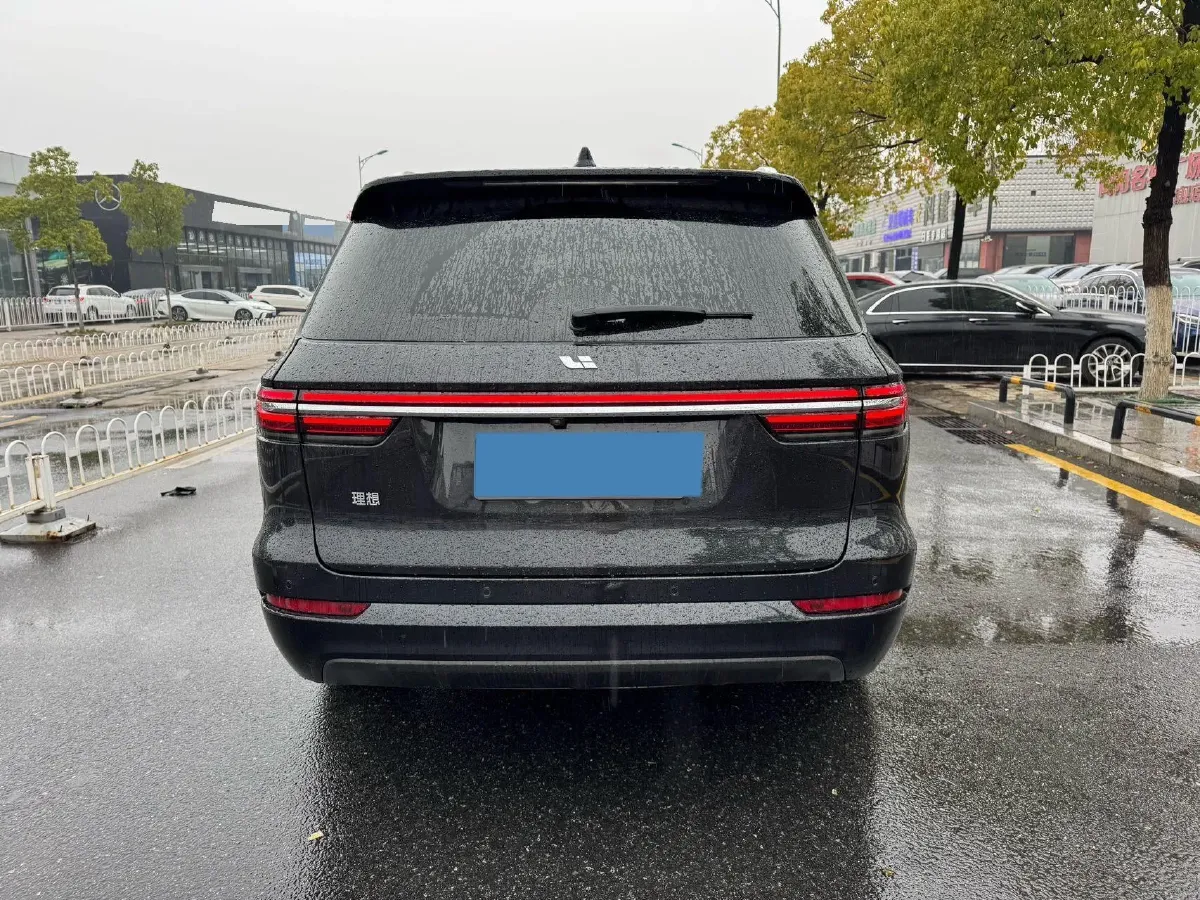 2021 Li ONE Range Extended 131HP REEV 40.5KWH,autocango,china used car exporter,china ev exporter,chinese used car exporter,chinese used ev exporter