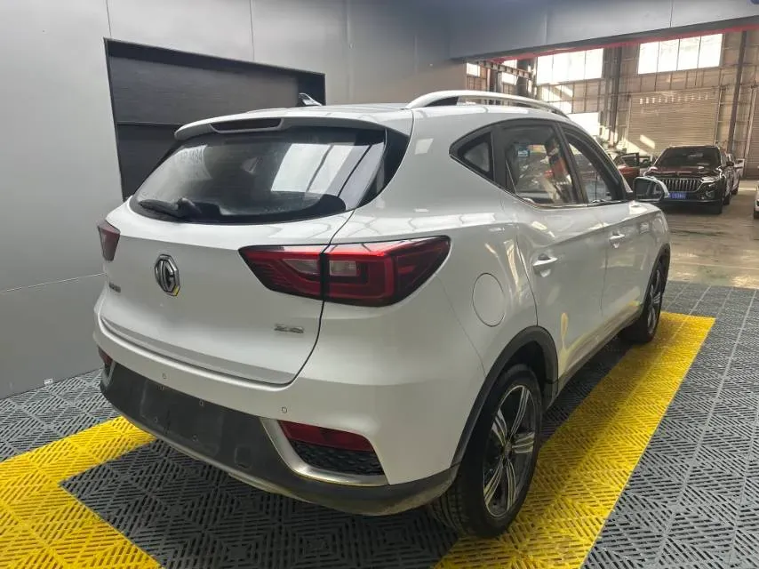 2020 MG ZS 1.5L 120HP L4 5MT,autocango,china used car exporter,china ev exporter,chinese used car exporter,chinese used ev exporter