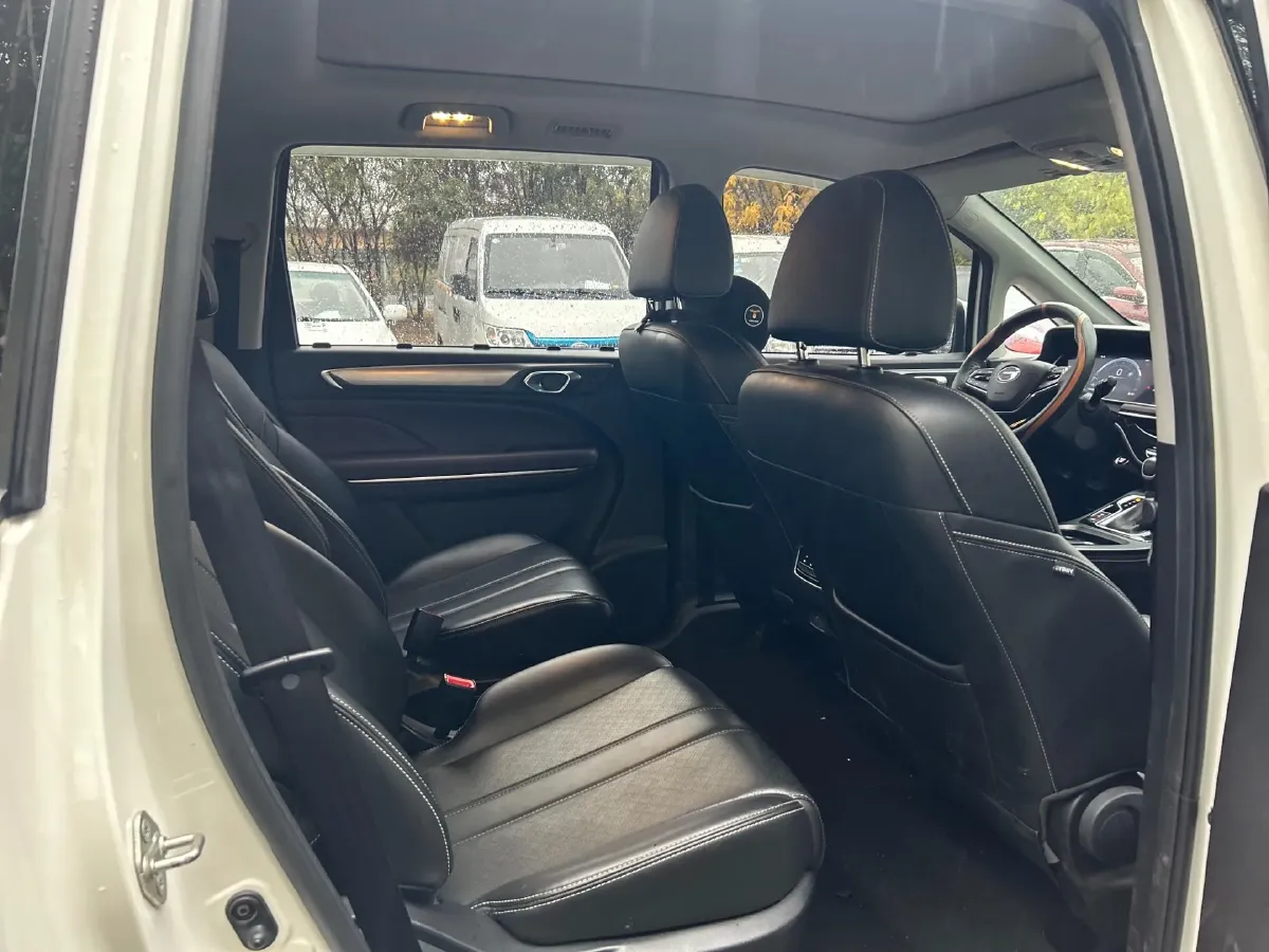 2021 GAC Trumpchi M6 1.5T 169HP L4 7DCT,autocango,china used car exporter,china ev exporter,chinese used car exporter,chinese used ev exporter