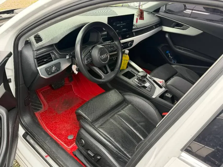 2020 Audi A4L 2.0T 190HP L4 7DCT,autocango,china used car exporter,china ev exporter,chinese used car exporter,chinese used ev exporter
