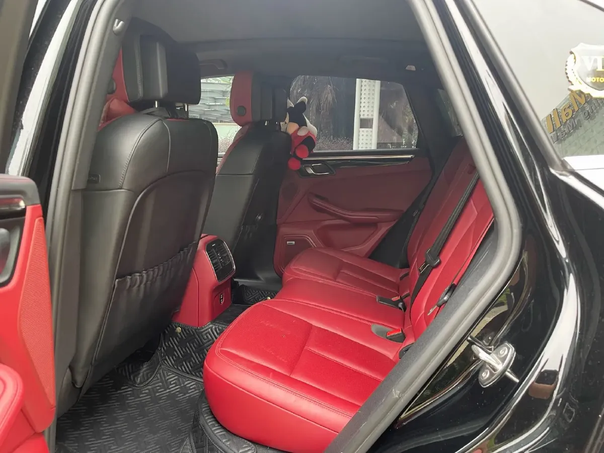 2022 Porsche Macan 2.9T 380HP V6 7DCT,autocango,china used car exporter,china ev exporter,chinese used car exporter,chinese used ev exporter