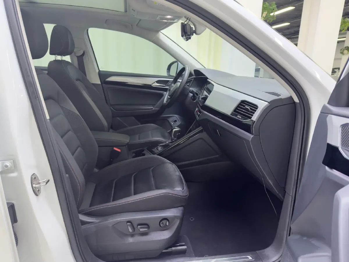 2022 Volkswagen Tayron 1.4T 150HP L4 7DCT,autocango,china used car exporter,china ev exporter,chinese used car exporter,chinese used ev exporter