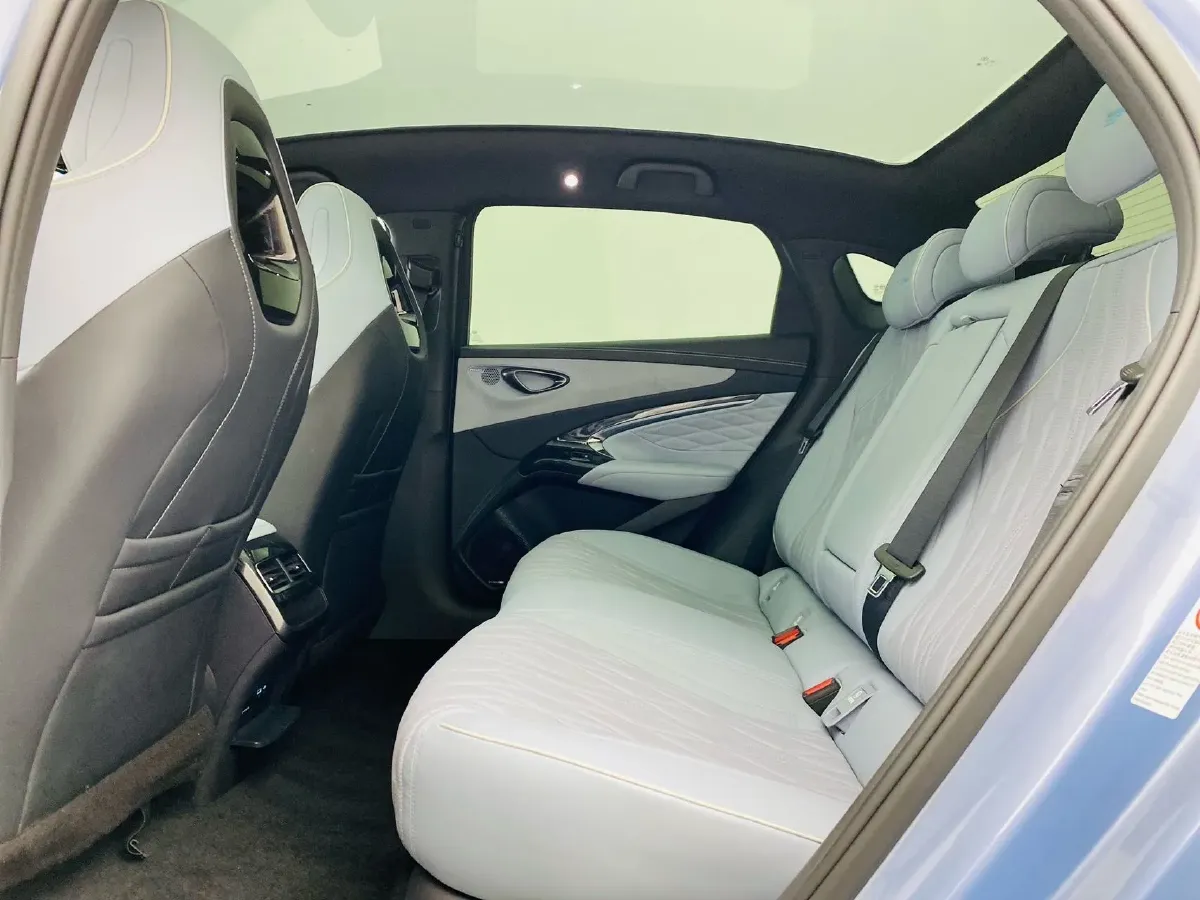 2022 Leapmotor C01 BEV 90KWH,autocango,china used car exporter,china ev exporter,chinese used car exporter,chinese used ev exporter