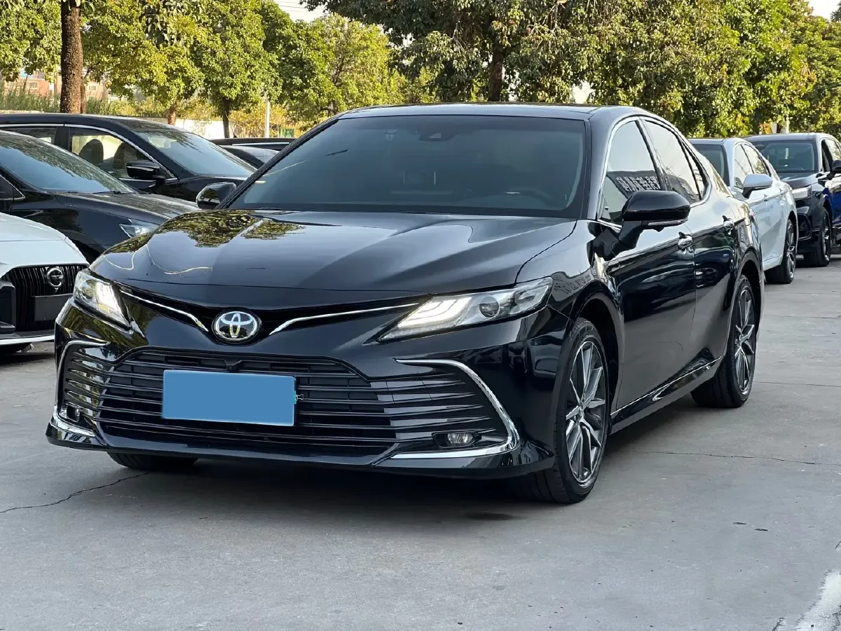 2021 Toyota Camry 2.5L 209HP L4 8AT,autocango,china used car exporter,china ev exporter,chinese used car exporter,chinese used ev exporter