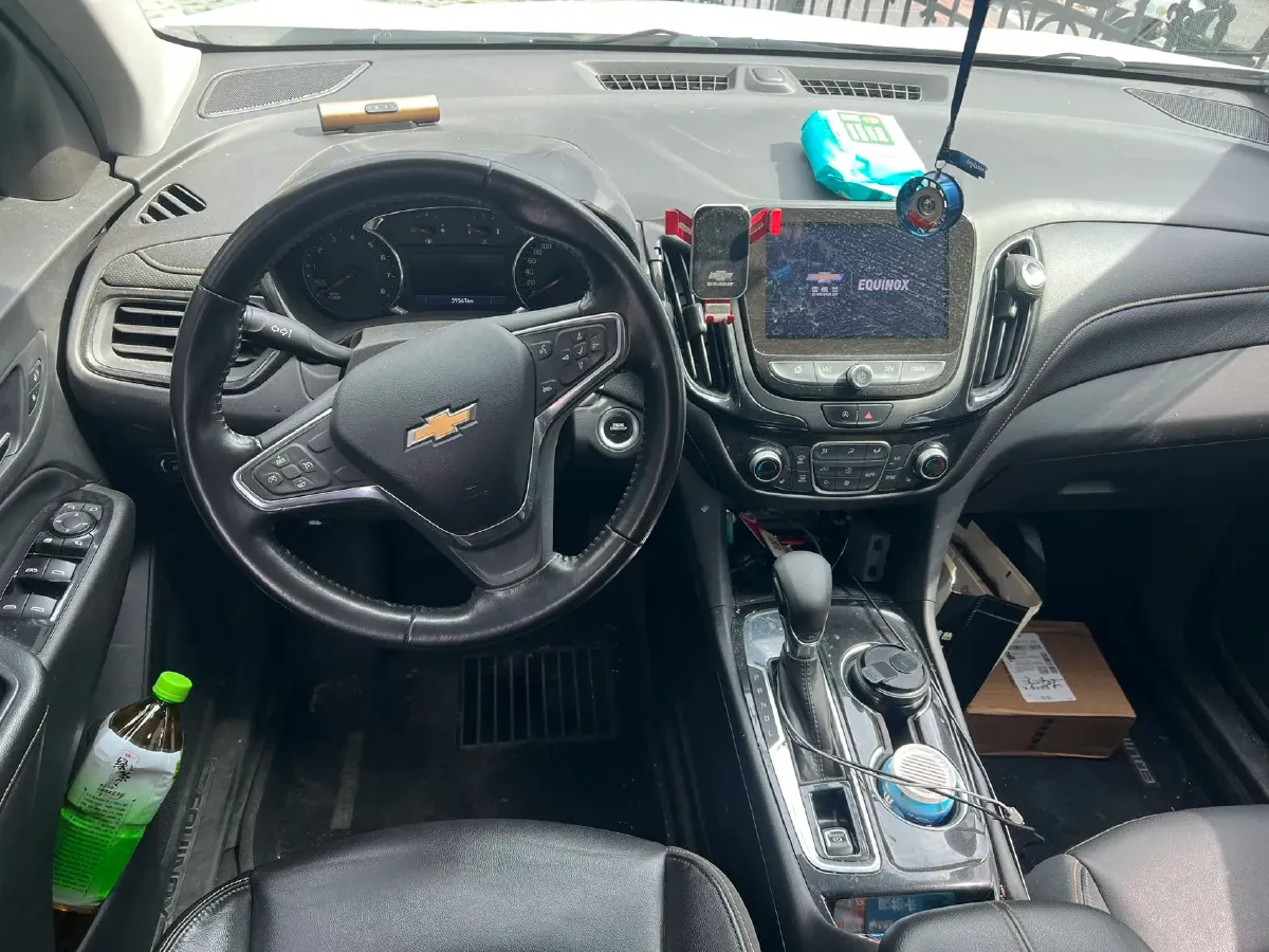 2021 Chevrolet Equinox 1.5T 169HP L4 6AT,autocango,china used car exporter,china ev exporter,chinese used car exporter,chinese used ev exporter