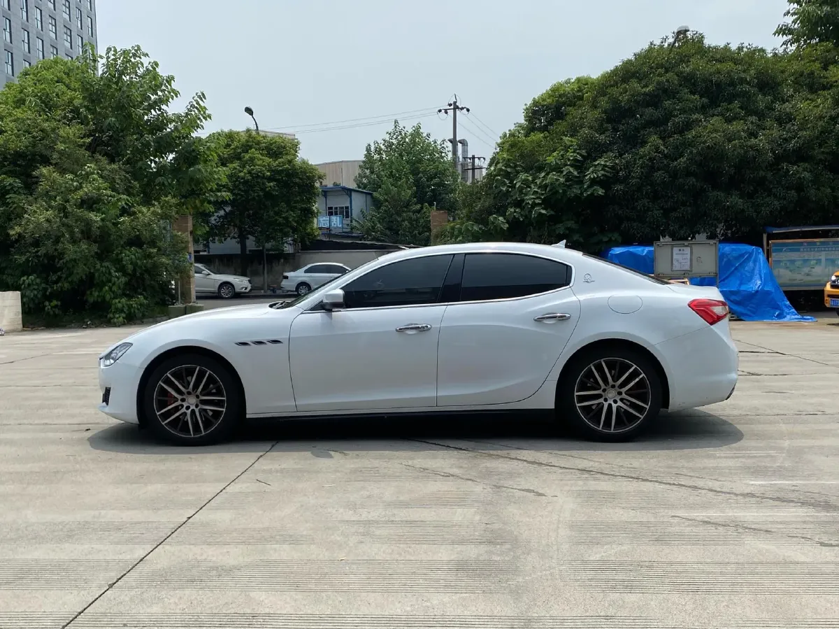 2018 Maserati Ghibli 3.0T 350HP V6 8AT,autocango,china used car exporter,china ev exporter,chinese used car exporter,chinese used ev exporter