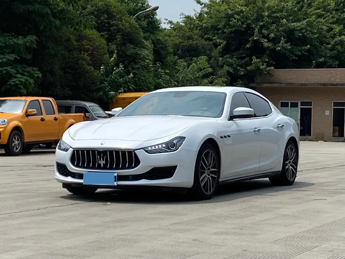2018 Maserati Ghibli 3.0T 350HP V6 8AT,autocango,china used car exporter,china ev exporter,chinese used car exporter,chinese used ev exporter