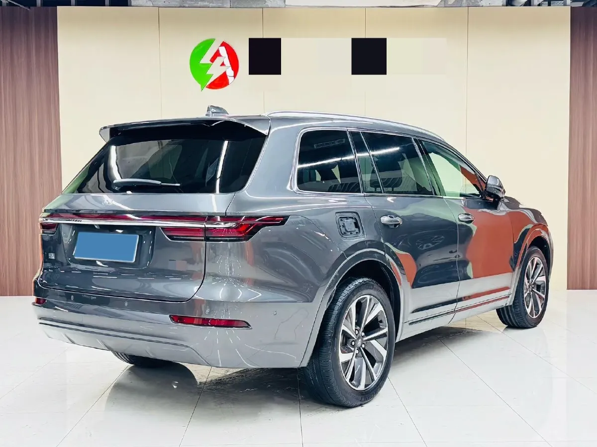 2021 Li ONE Range Extended 131HP REEV 40.5KWH,autocango,china used car exporter,china ev exporter,chinese used car exporter,chinese used ev exporter