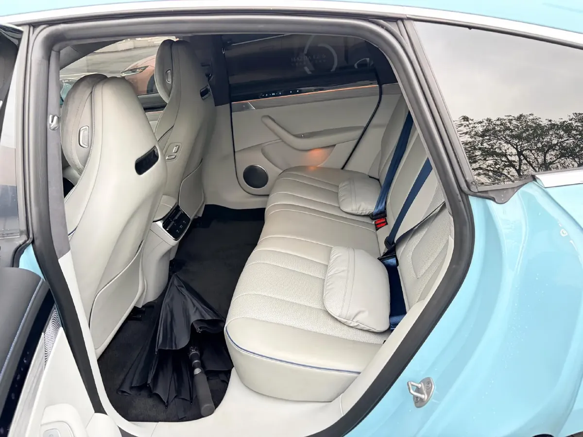 2025 Luxeed S7 BEV 100KWH,autocango,china used car exporter,china ev exporter,chinese used car exporter,chinese used ev exporter