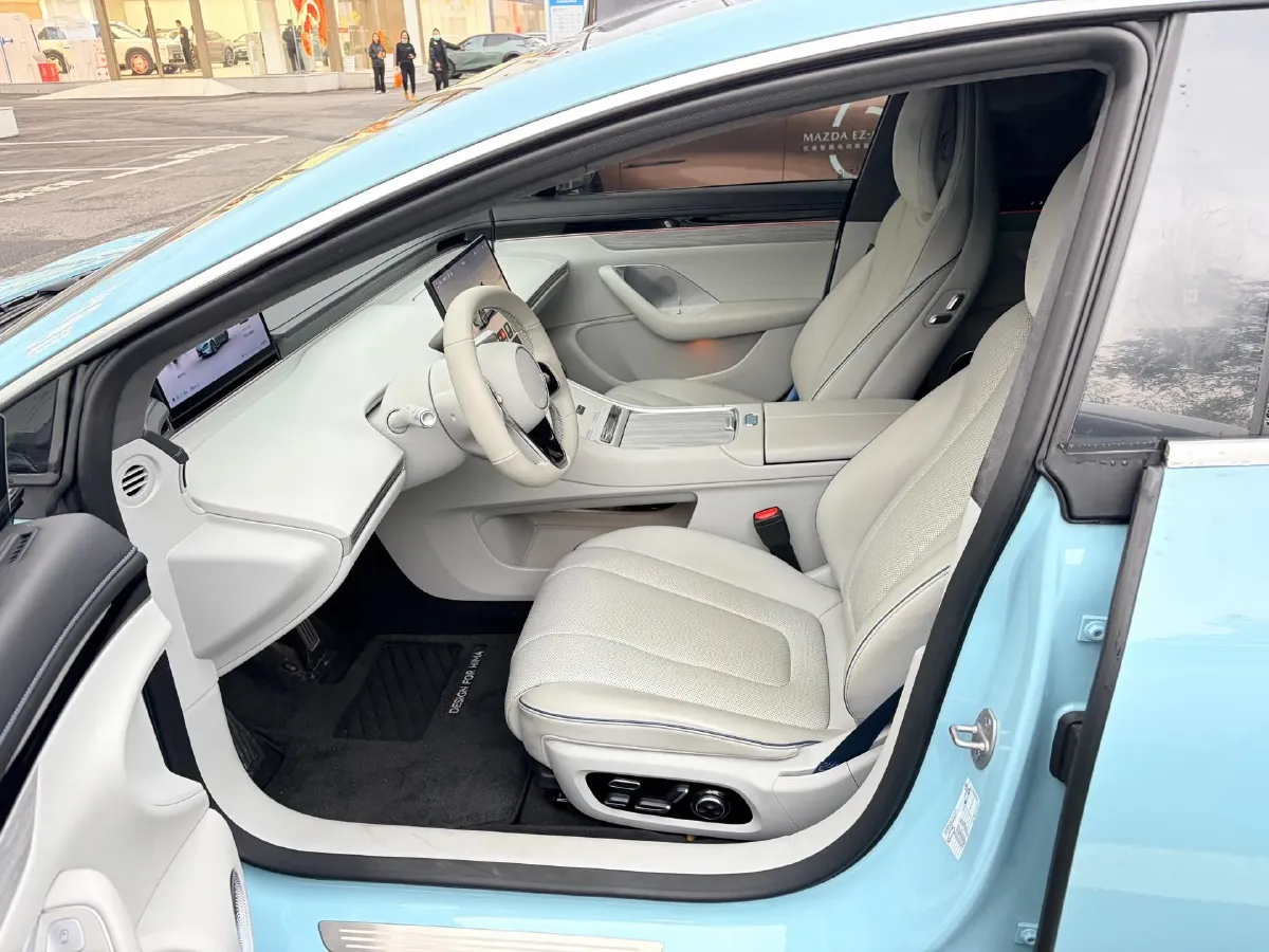 2025 Luxeed S7 BEV 100KWH,autocango,china used car exporter,china ev exporter,chinese used car exporter,chinese used ev exporter