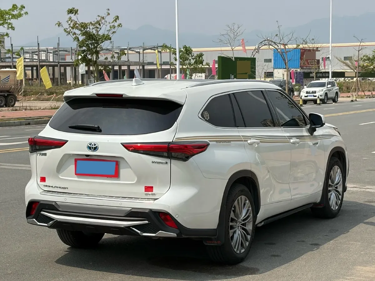 2022 Toyota Highlander 2.5L 192HP L4 E-CVT Hybrid,autocango,china used car exporter,china ev exporter,chinese used car exporter,chinese used ev exporter