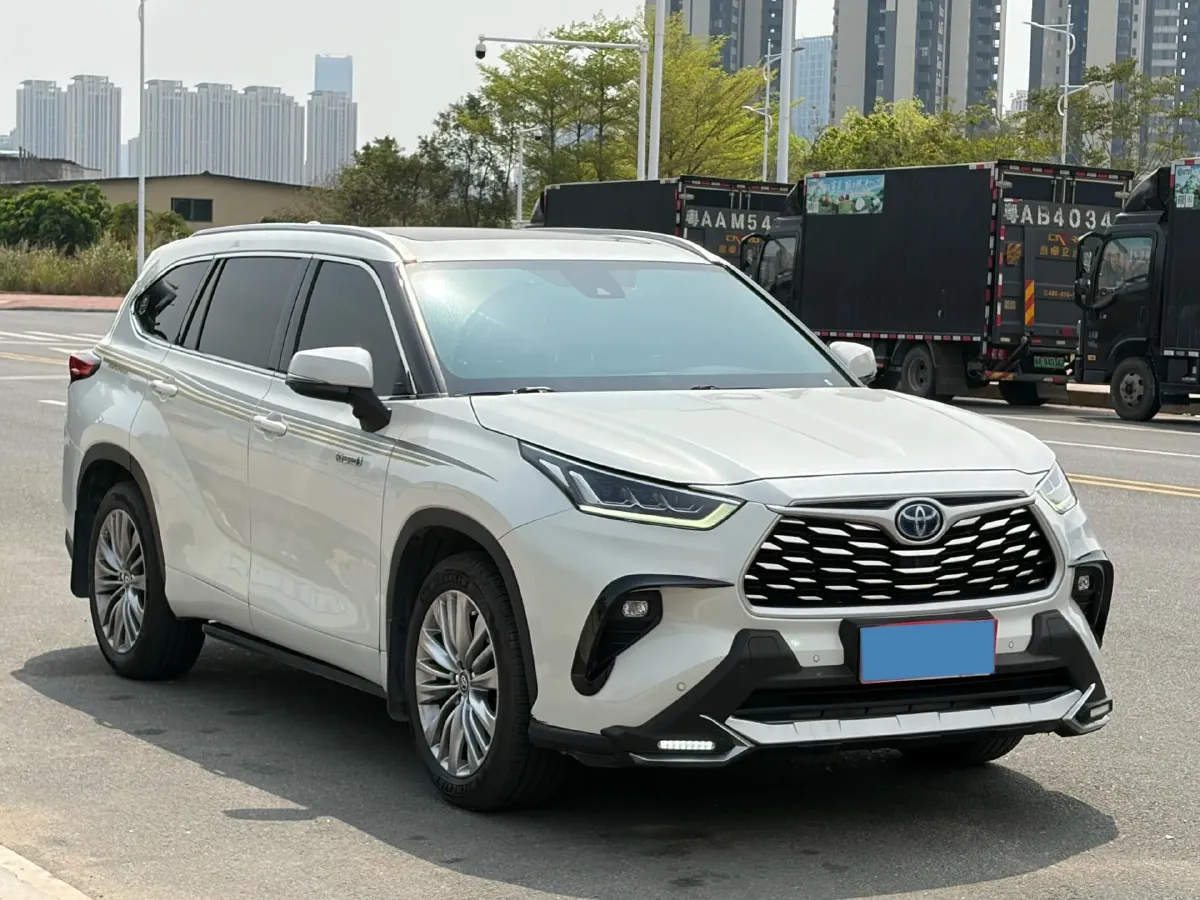 2022 Toyota Highlander 2.5L 192HP L4 E-CVT Hybrid,autocango,china used car exporter,china ev exporter,chinese used car exporter,chinese used ev exporter