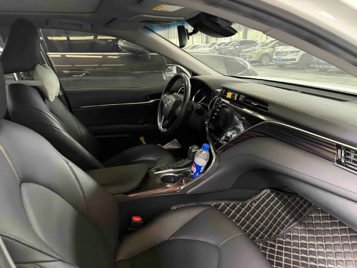 2018 Toyota Camry 2.5L 209HP L4 8AT,autocango,china used car exporter,china ev exporter,chinese used car exporter,chinese used ev exporter