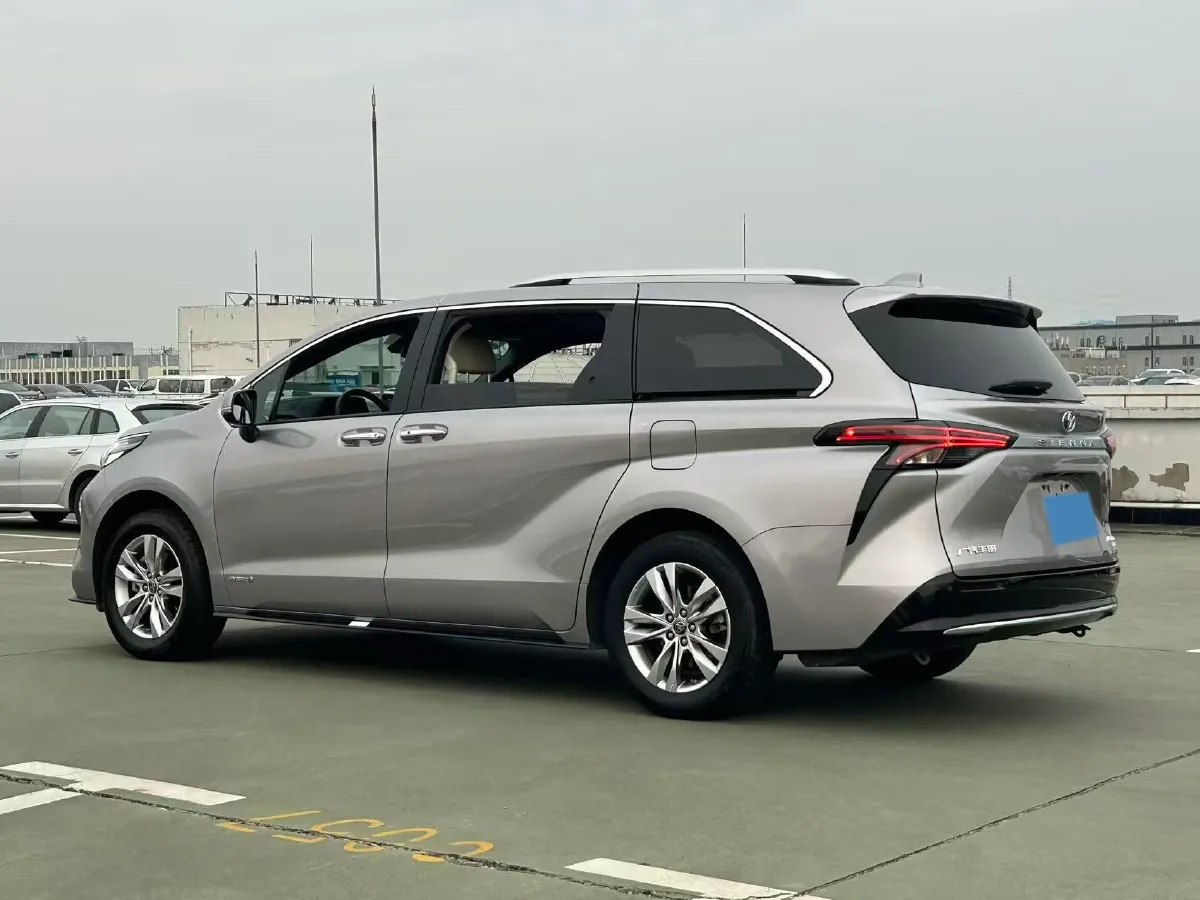 2021 Toyota Sienna 2.5L 192HP L4 E-CVT Hybrid,autocango,china used car exporter,china ev exporter,chinese used car exporter,chinese used ev exporter