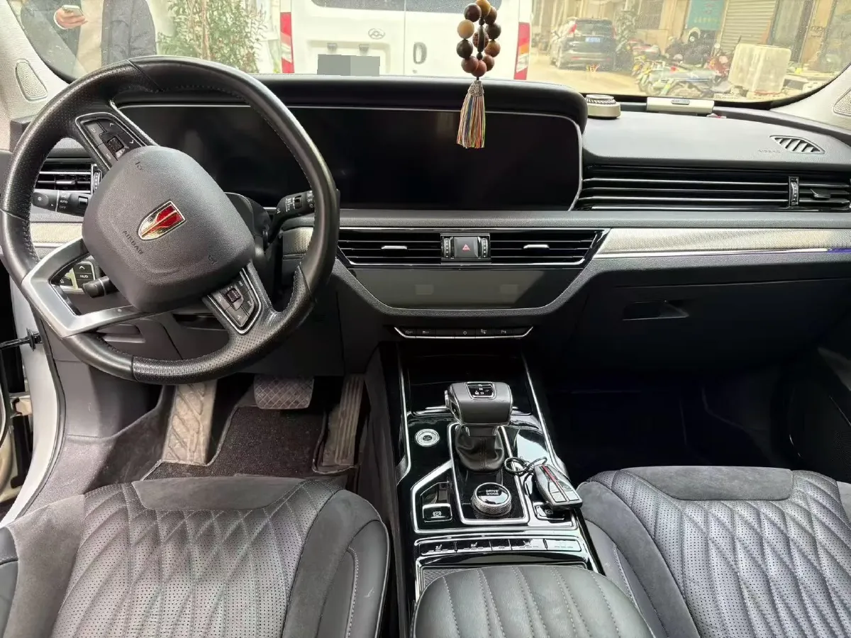 2022 HongQi HS5 2.0T 224HP L4 6AT,autocango,china used car exporter,china ev exporter,chinese used car exporter,chinese used ev exporter