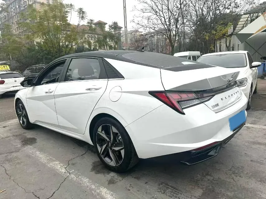 2021 Hyundai Elantra 1.5L 115HP L4 CVT,autocango,china used car exporter,china ev exporter,chinese used car exporter,chinese used ev exporter