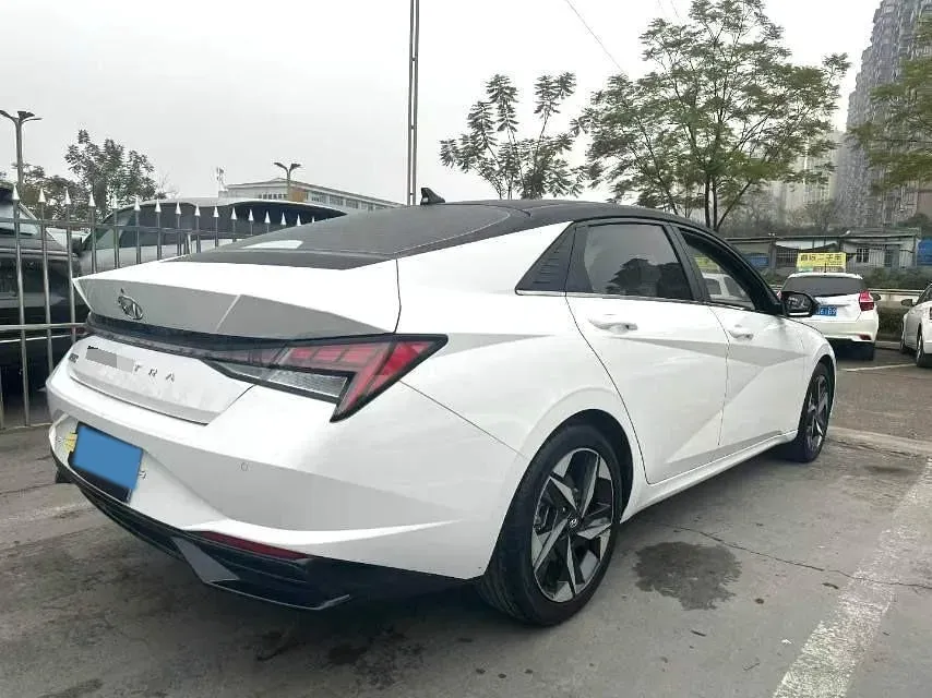 2021 Hyundai Elantra 1.5L 115HP L4 CVT,autocango,china used car exporter,china ev exporter,chinese used car exporter,chinese used ev exporter
