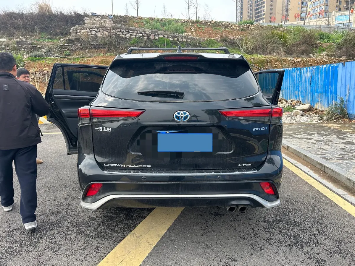 2022 Toyota Crown Kluger 2.5L 192HP L4 E-CVT Hybrid,autocango,china used car exporter,china ev exporter,chinese used car exporter,chinese used ev exporter