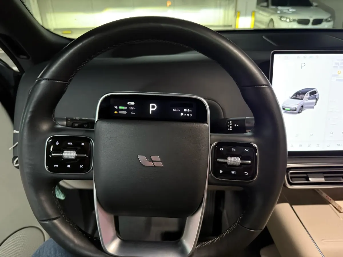 2022 Li L9 Range Extended 154HP REEV 42.6KWH,autocango,china used car exporter,china ev exporter,chinese used car exporter,chinese used ev exporter