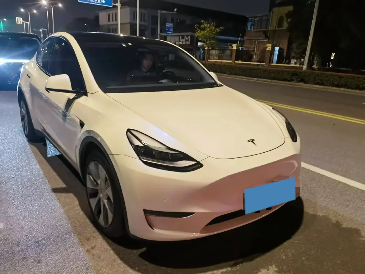 2021 Tesla Model Y BEV 60KWH,autocango,china used car exporter,china ev exporter,chinese used car exporter,chinese used ev exporter