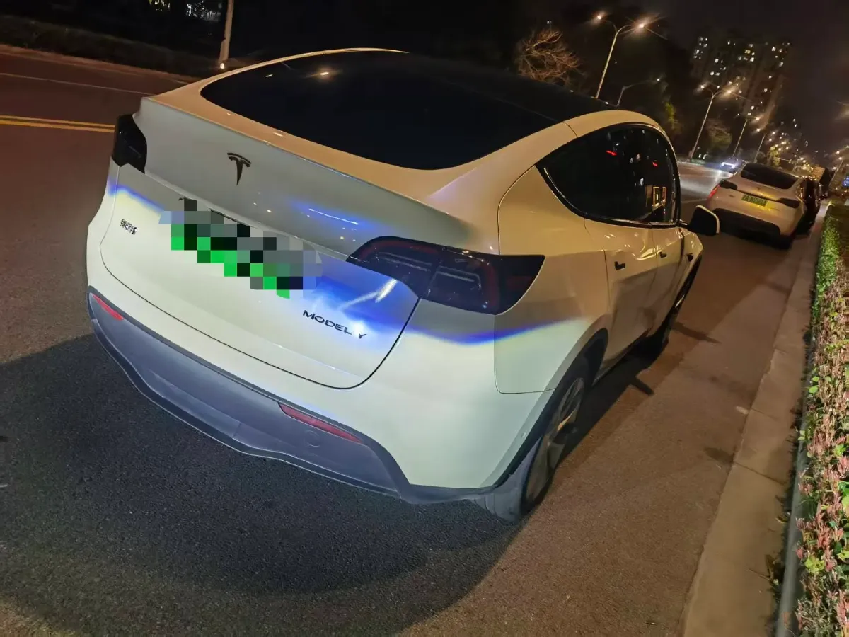 2021 Tesla Model Y BEV 60KWH,autocango,china used car exporter,china ev exporter,chinese used car exporter,chinese used ev exporter