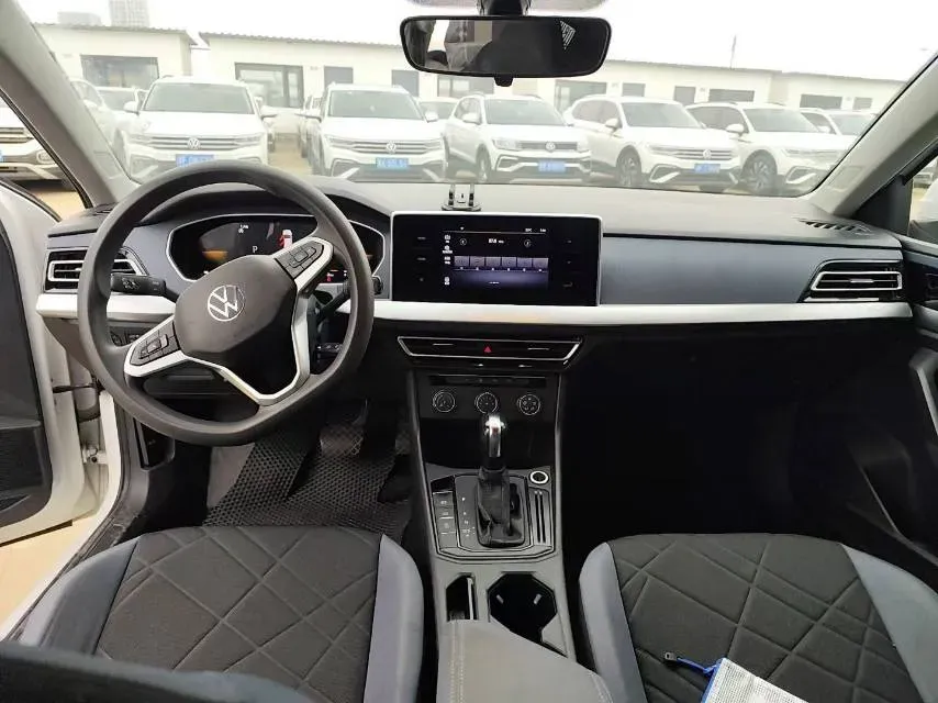 2023 Volkswagen Lavida 1.5L 113HP L4 6AT,autocango,china used car exporter,china ev exporter,chinese used car exporter,chinese used ev exporter