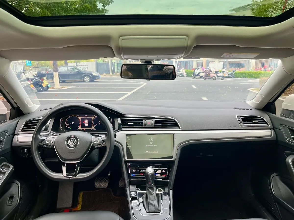 2021 Volkswagen Lamando 1.4T 150HP L4 7DCT,autocango,china used car exporter,china ev exporter,chinese used car exporter,chinese used ev exporter