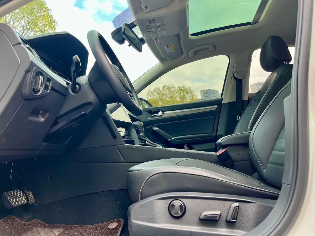 2021 Volkswagen Lamando 1.4T 150HP L4 7DCT,autocango,china used car exporter,china ev exporter,chinese used car exporter,chinese used ev exporter