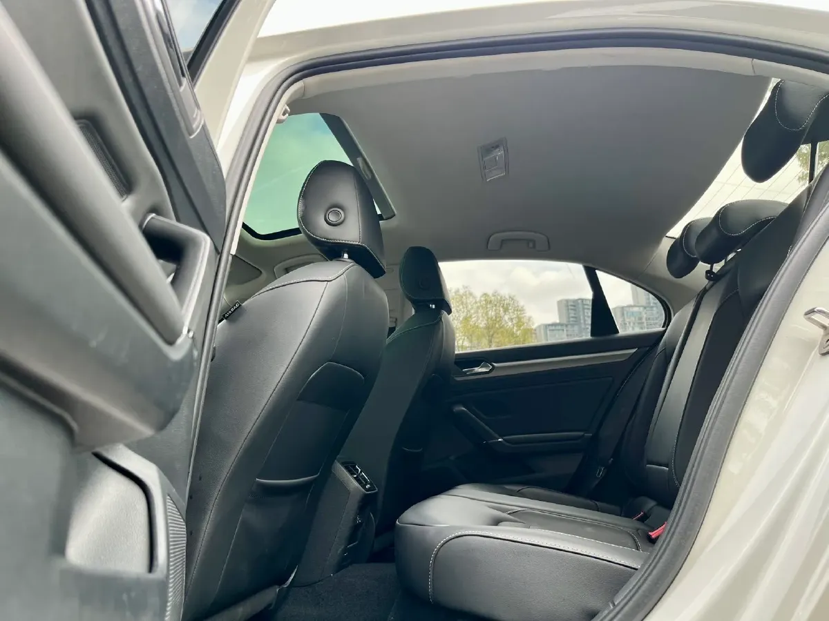 2021 Volkswagen Lamando 1.4T 150HP L4 7DCT,autocango,china used car exporter,china ev exporter,chinese used car exporter,chinese used ev exporter