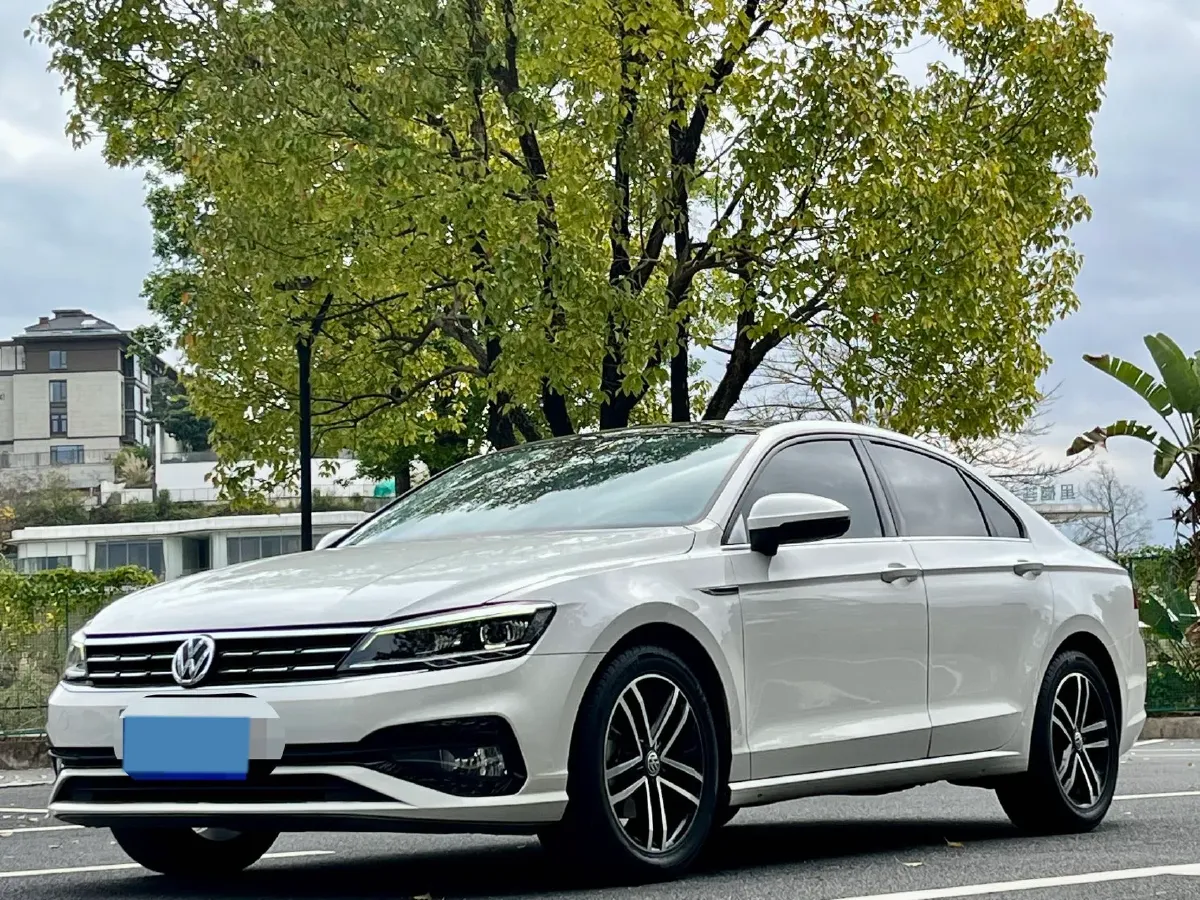 2021 Volkswagen Lamando 1.4T 150HP L4 7DCT,autocango,china used car exporter,china ev exporter,chinese used car exporter,chinese used ev exporter