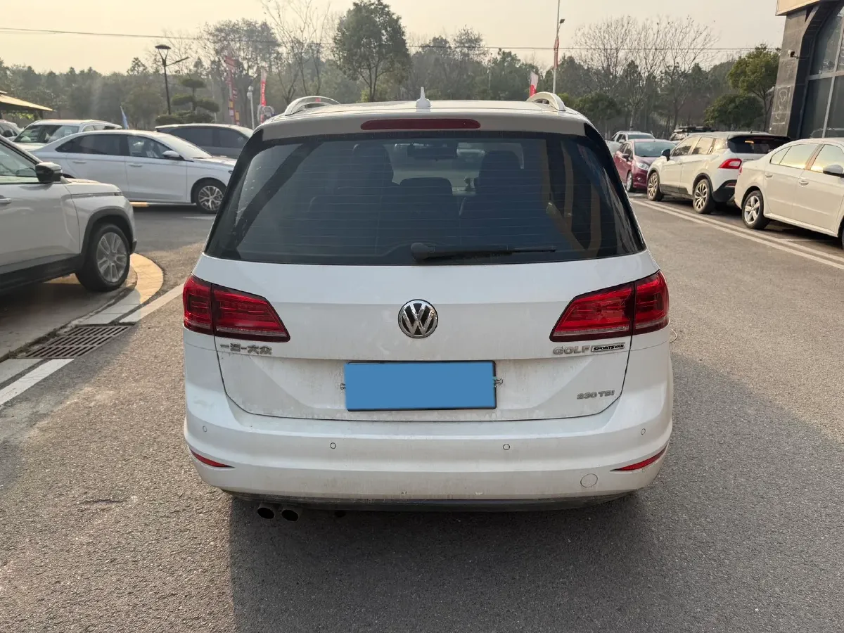 2018 Volkswagen Golf Sportsvan 1.4T 131HP L4 7DCT,autocango,china used car exporter,china ev exporter,chinese used car exporter,chinese used ev exporter