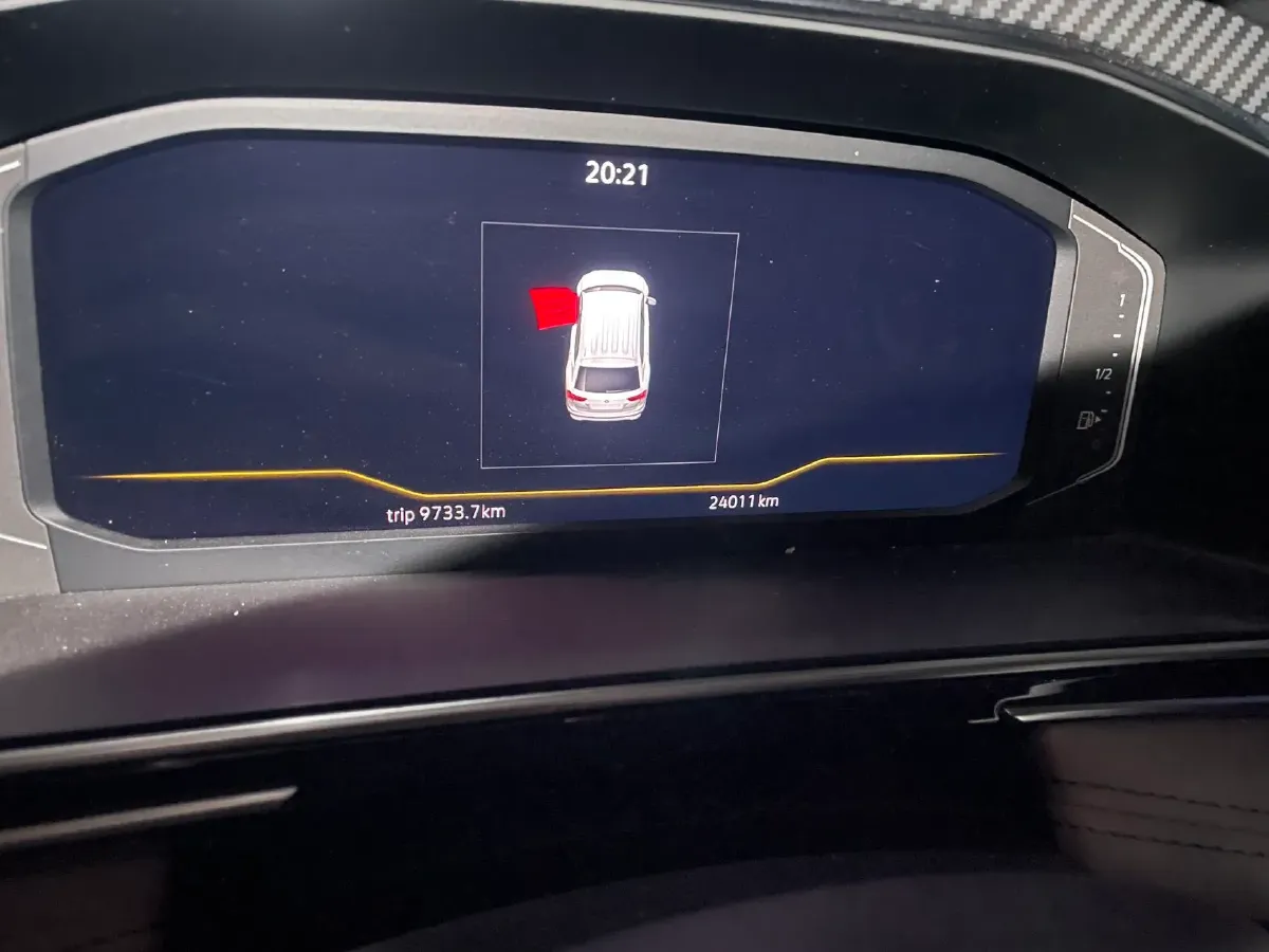 2024 Volkswagen Tiguan L 2.0T 186HP L4 7DCT,autocango,china used car exporter,china ev exporter,chinese used car exporter,chinese used ev exporter