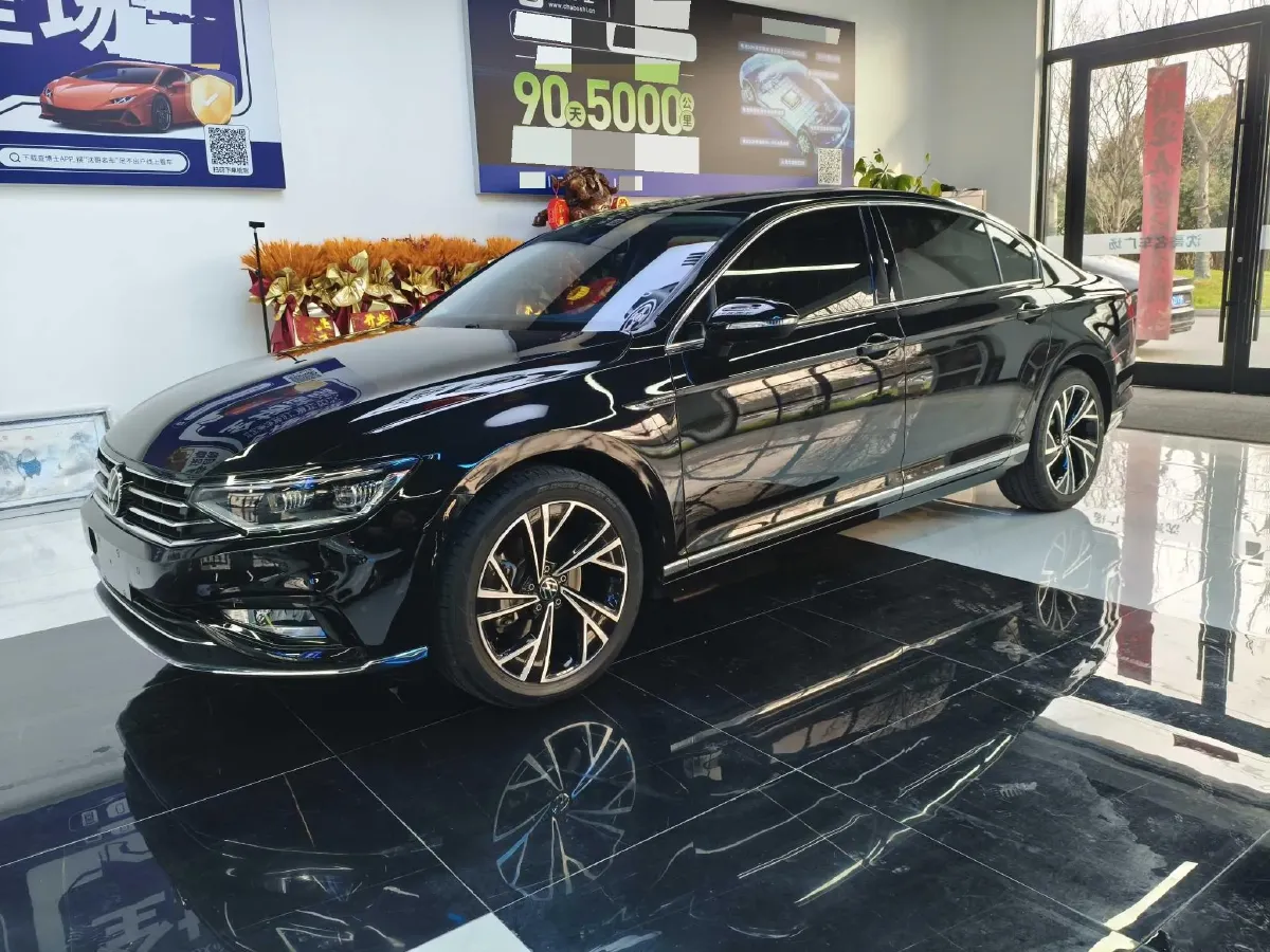 2020 Volkswagen Magotan 2.0T 186HP L4 7DCT,autocango,china used car exporter,china ev exporter,chinese used car exporter,chinese used ev exporter