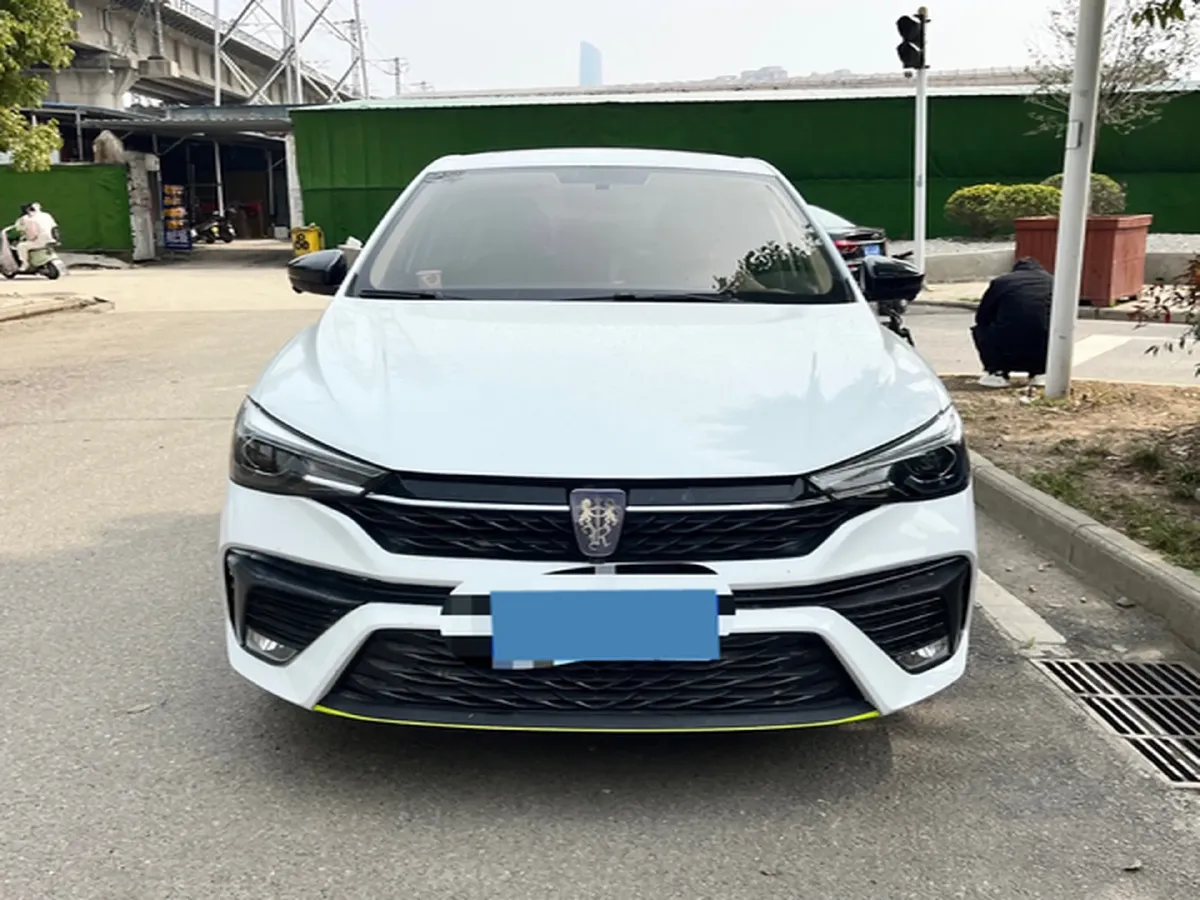 2021 Roewe i5 1.5L 120HP L4 CVT,autocango,china used car exporter,china ev exporter,chinese used car exporter,chinese used ev exporter