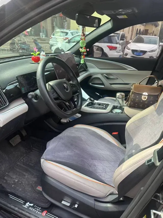 2024 BYD Song Pro 1.5L 110HP L4 E-CVT PHEV 18.3KWH,autocango,china used car exporter,china ev exporter,chinese used car exporter,chinese used ev exporter