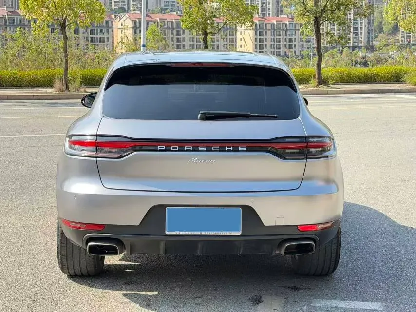 2018 Porsche Macan 2.0T 252HP L4 7DCT,autocango,china used car exporter,china ev exporter,chinese used car exporter,chinese used ev exporter