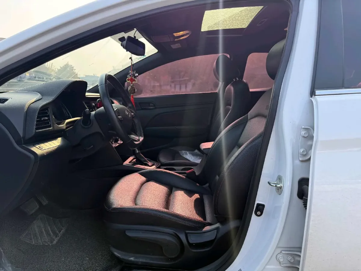 2019 Hyundai Elantra 1.4T 130HP L4 7DCT,autocango,china used car exporter,china ev exporter,chinese used car exporter,chinese used ev exporter