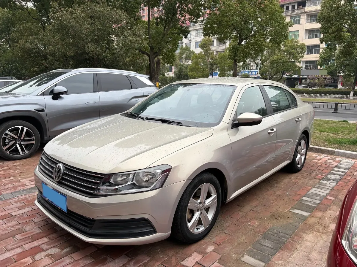 2017 Volkswagen Lavida 1.6L 110HP L4 6AT,autocango,china used car exporter,china ev exporter,chinese used car exporter,chinese used ev exporter