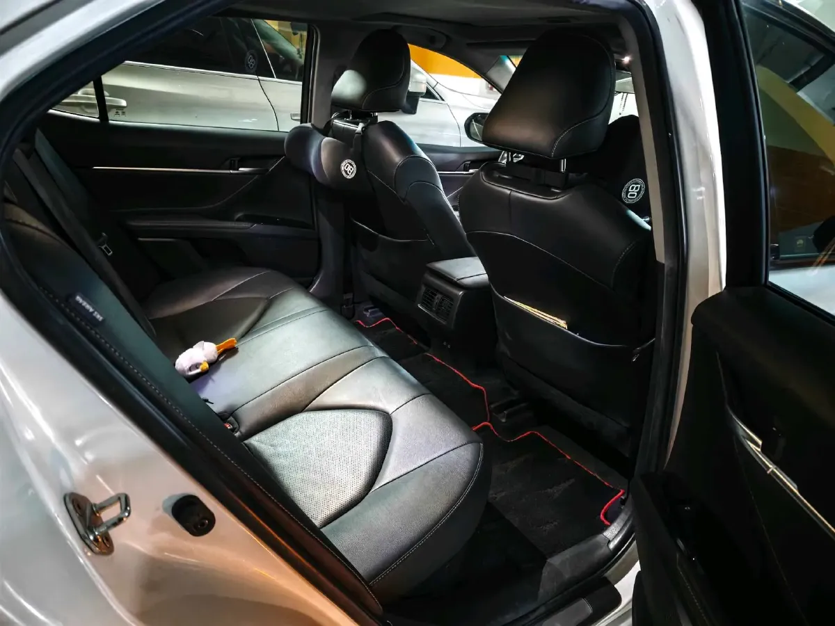 2019 Toyota Camry 2.5L 178HP L4 E-CVT Hybrid,autocango,china used car exporter,china ev exporter,chinese used car exporter,chinese used ev exporter