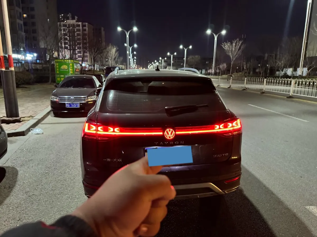 2024 Volkswagen Tayron 2.0T 186HP L4 7DCT,autocango,china used car exporter,china ev exporter,chinese used car exporter,chinese used ev exporter